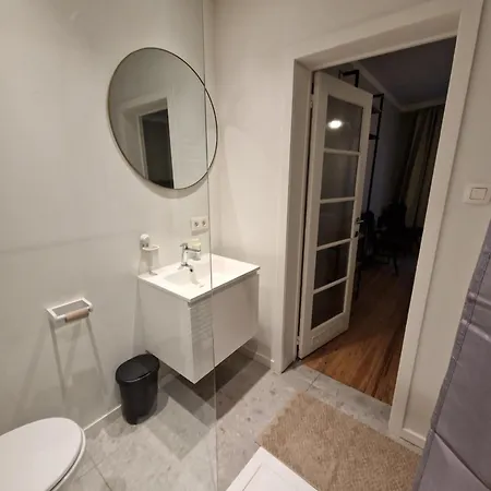 Charming In Center Ii