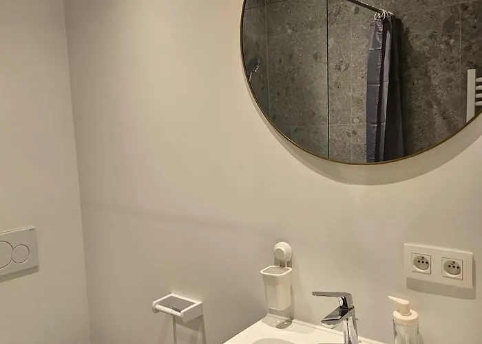 Charming In Center Ii