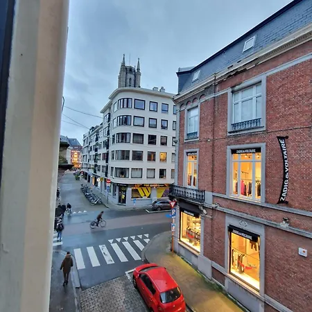Апартаменти Charming In Center Ii Гент